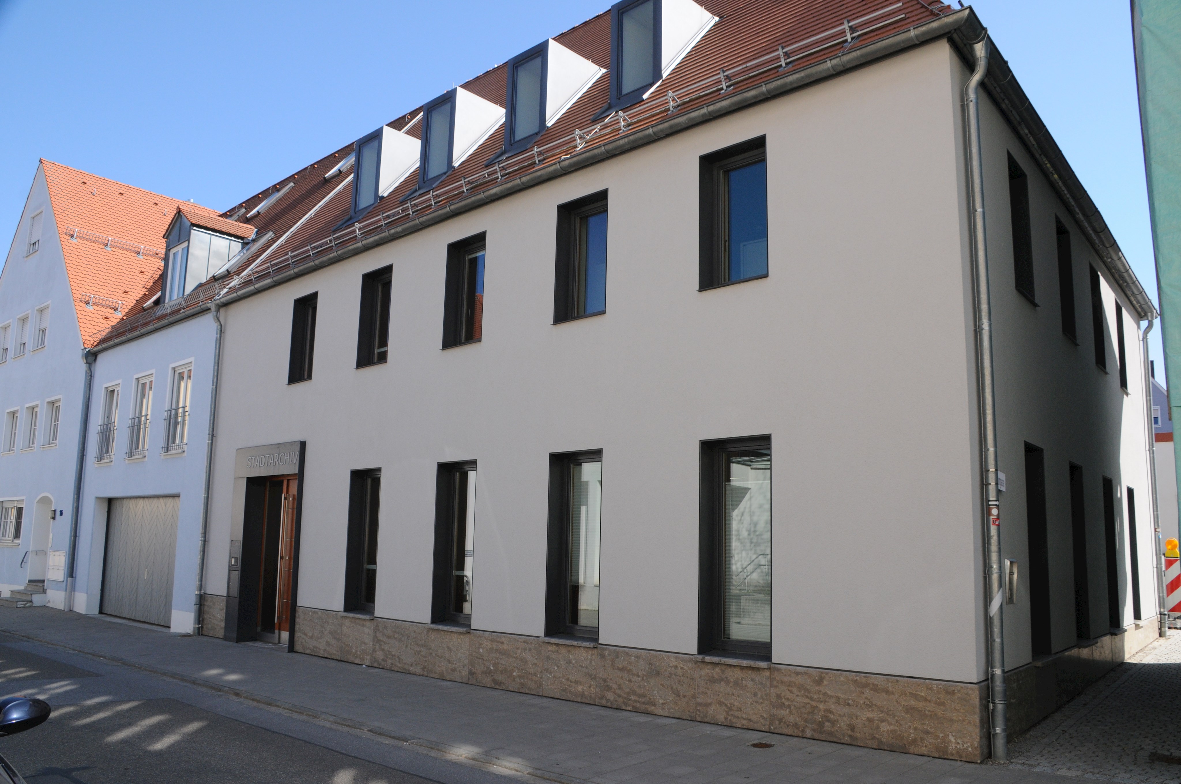 Stadtarchiv nachmittags geschlossen